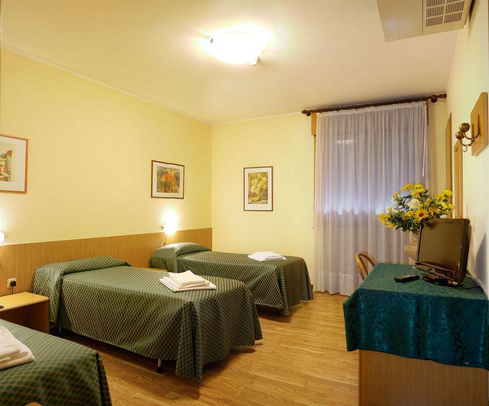 Hotel Agli Olmi San Biagio di Callalta Bagian luar foto