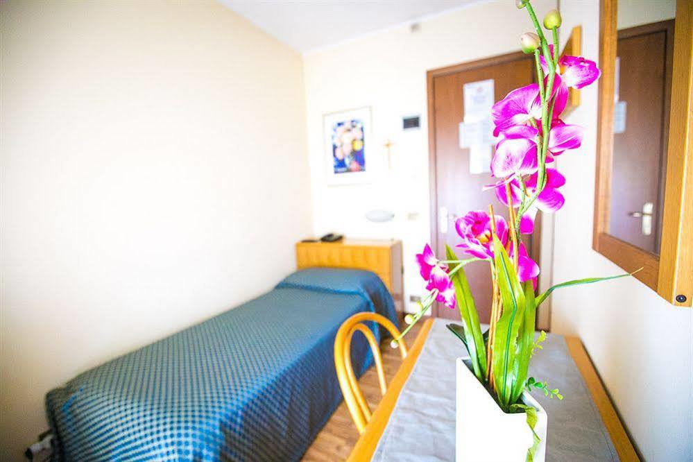 Hotel Agli Olmi San Biagio di Callalta Bagian luar foto