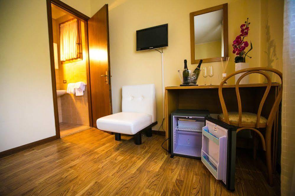 Hotel Agli Olmi San Biagio di Callalta Bagian luar foto